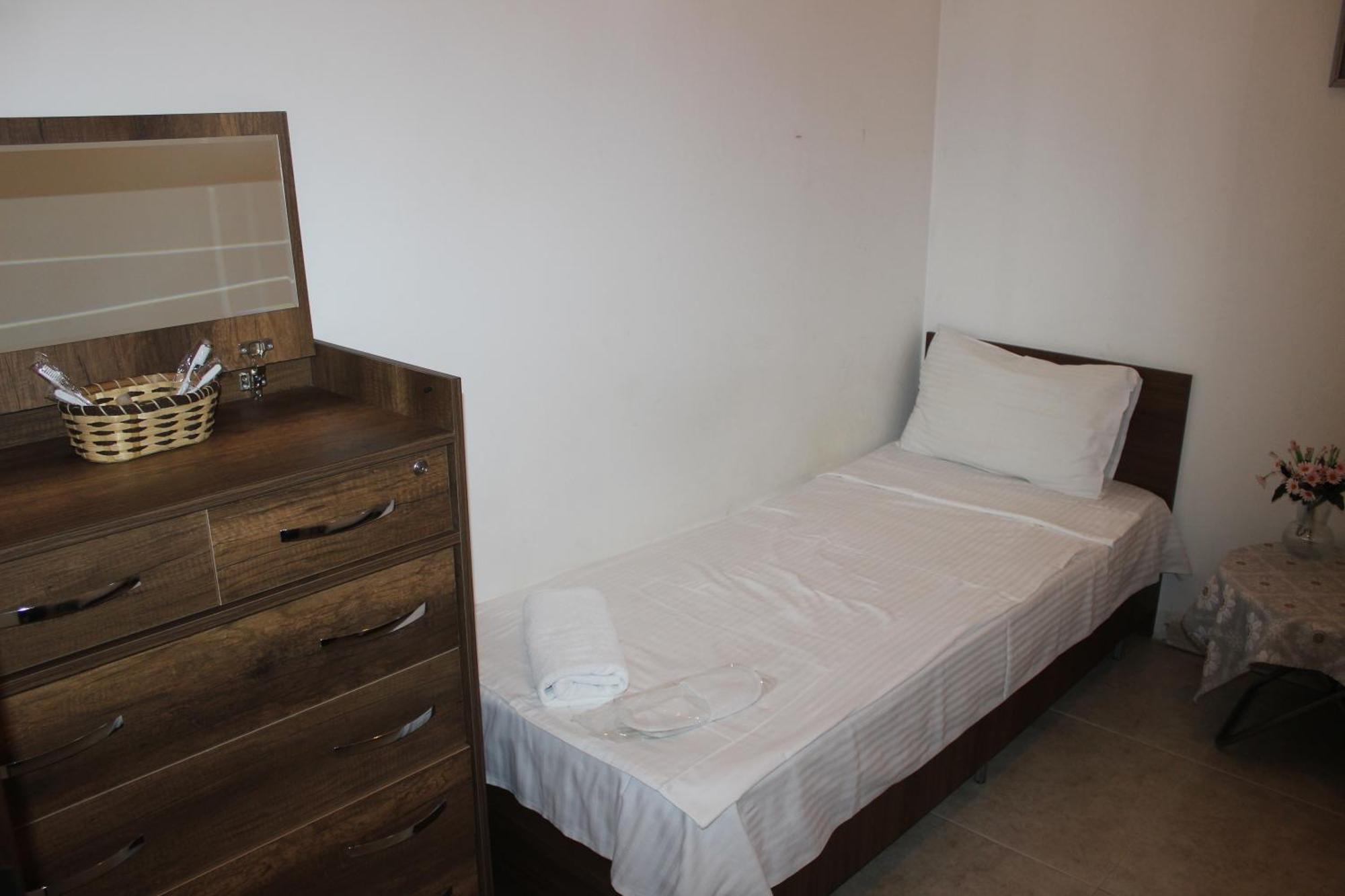 Hostel Near The Square Tbilissi Extérieur photo
