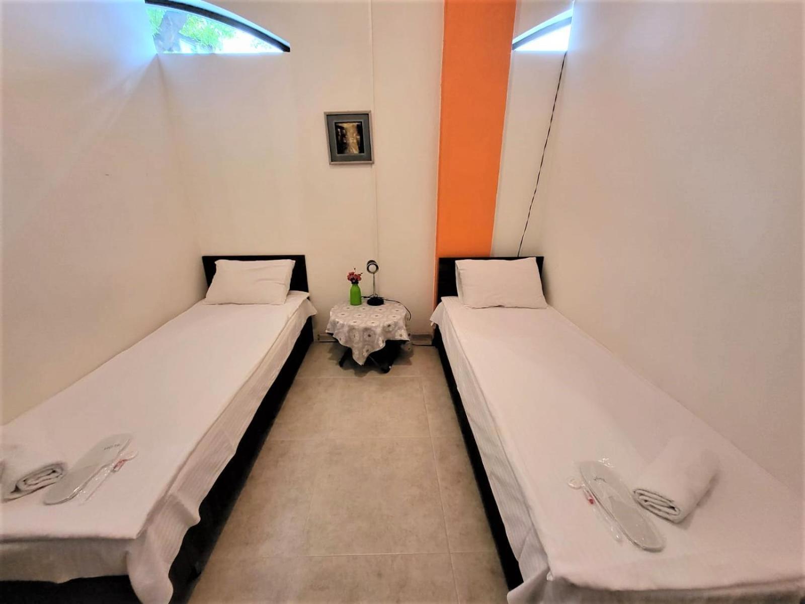 Hostel Near The Square Tbilissi Extérieur photo