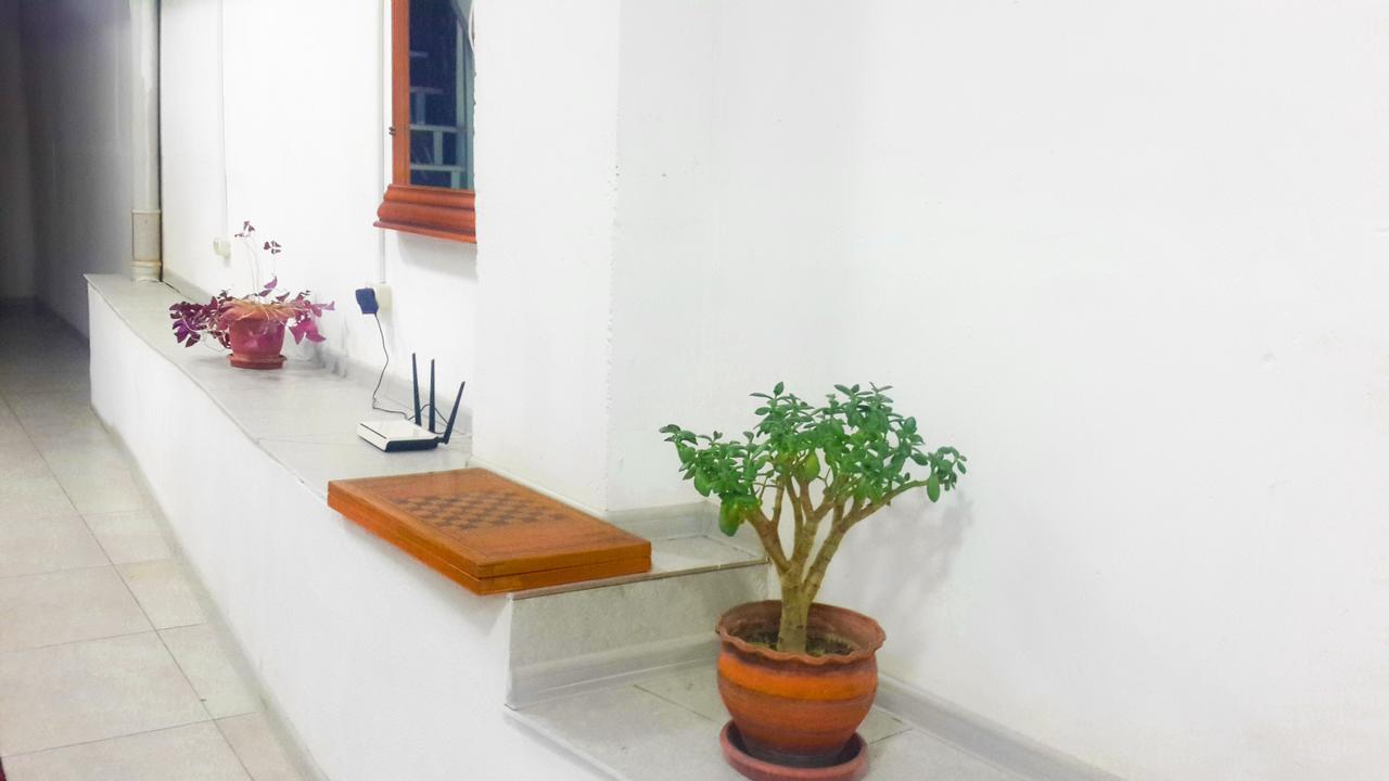 Hostel Near The Square Tbilissi Extérieur photo